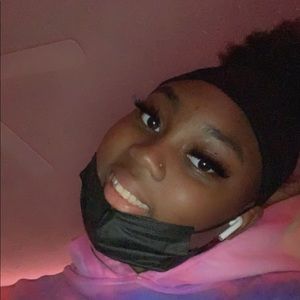 Meet your Posher, Jayla